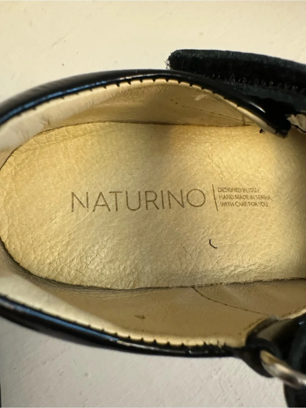 Naturino Toddler Girl Size EU 23 Black Patent Leather Mary Jane's with Bow